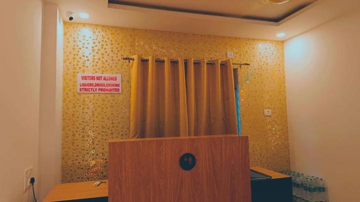 Classic Comfort Lodge Mangalore Buitenkant foto